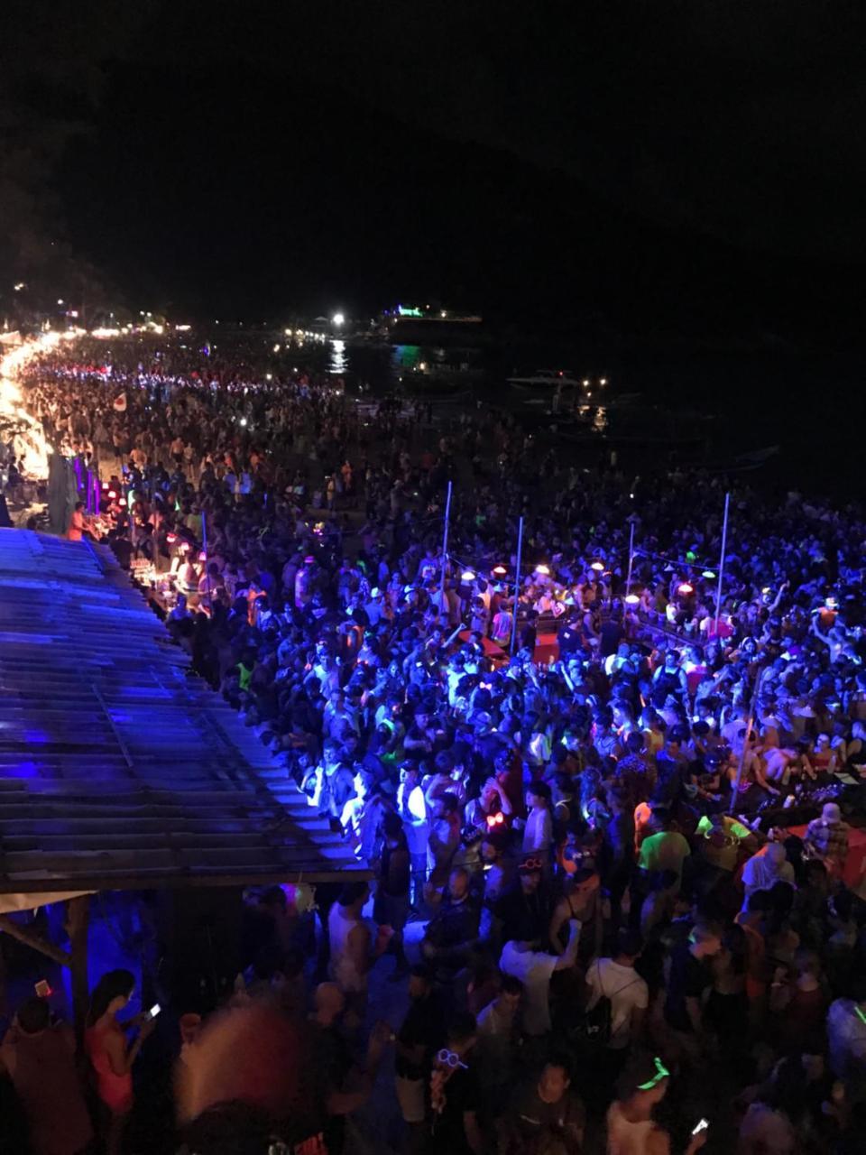 Sea Hug Hostel เกาะพะงัน ภายนอก รูปภาพ